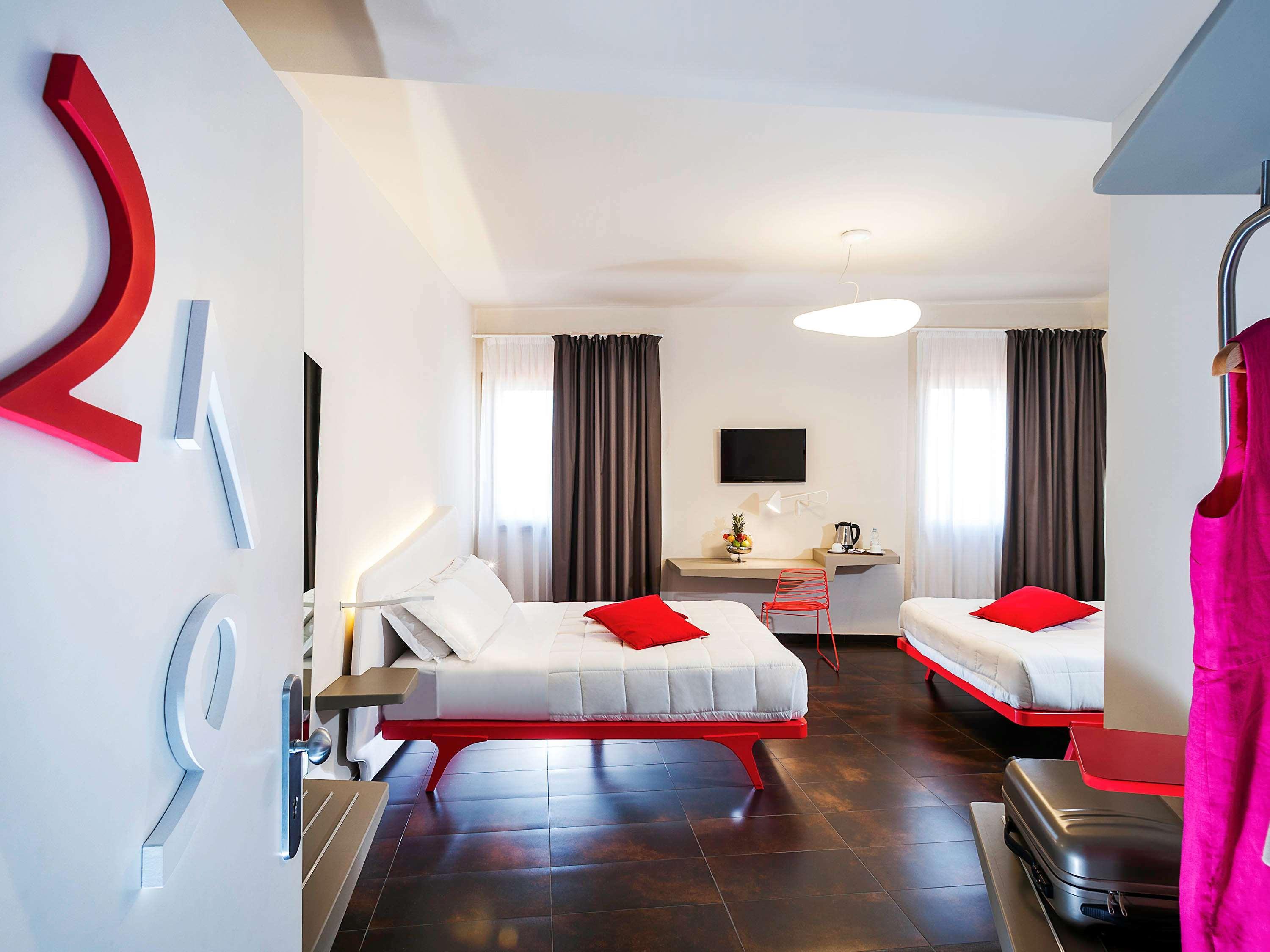 Ibis Styles Palermo President Hotel Ngoại thất bức ảnh