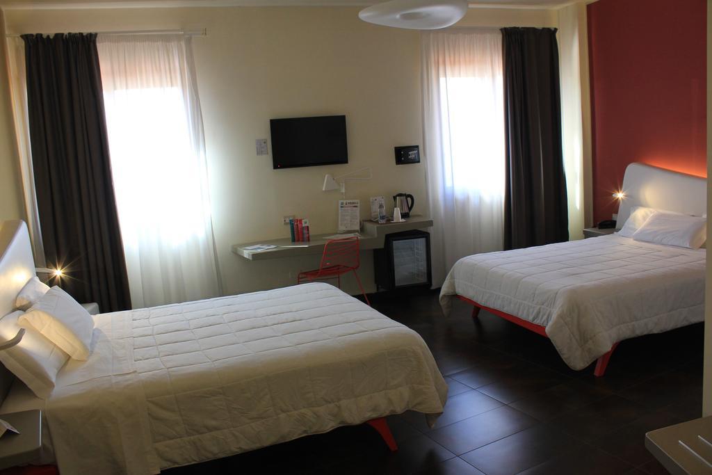 Ibis Styles Palermo President Hotel Ngoại thất bức ảnh